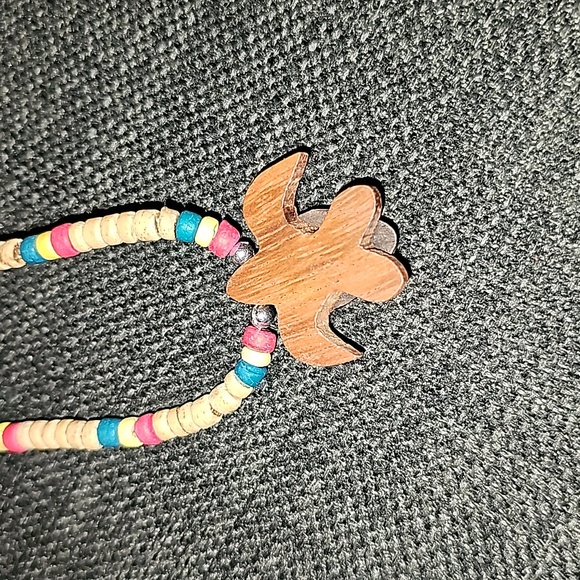 Wooden Turtle Necklace 18 Inches 🎄31 - Picture 4 of 5